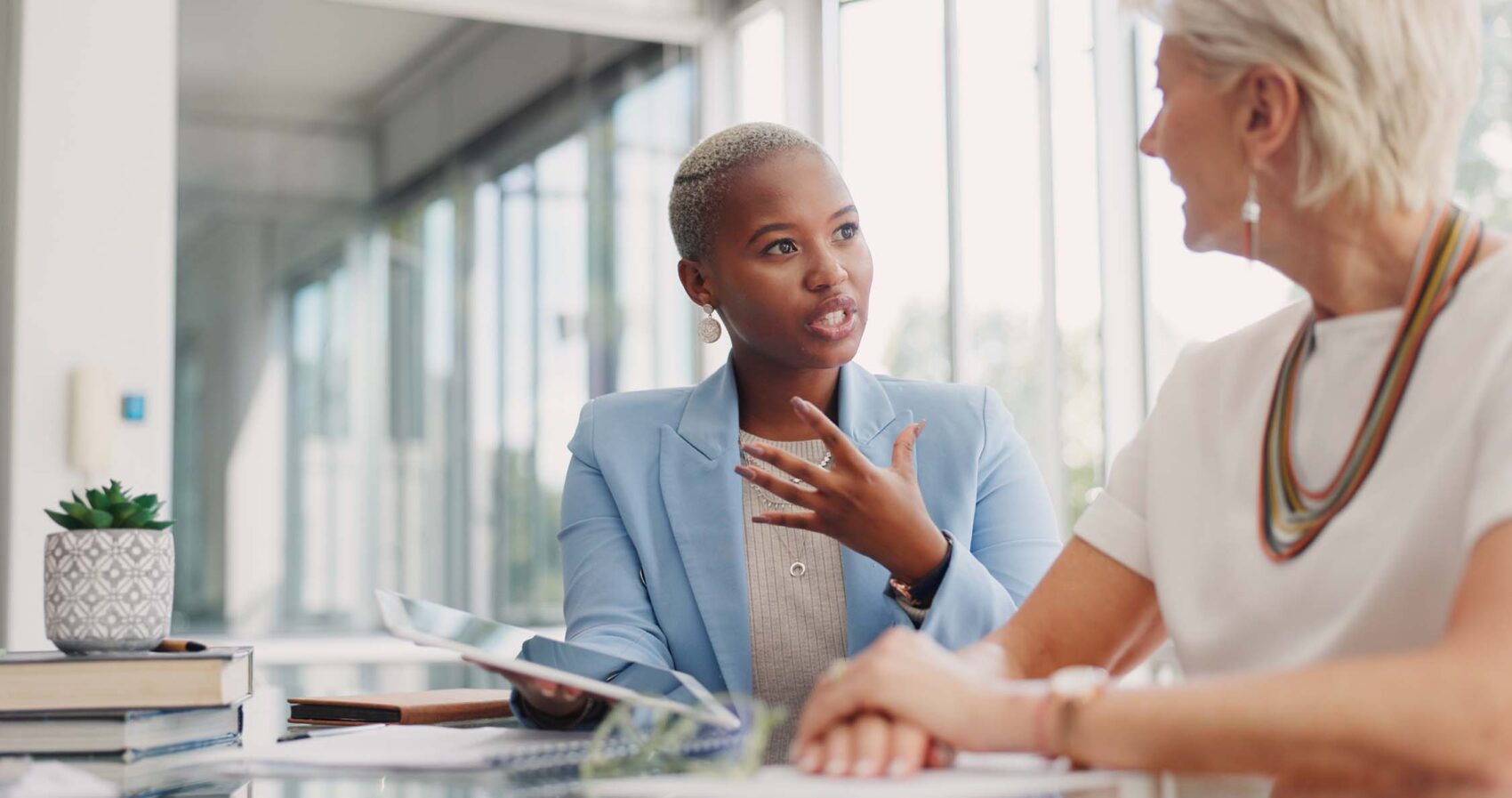 insurance-worker-talking-with-client